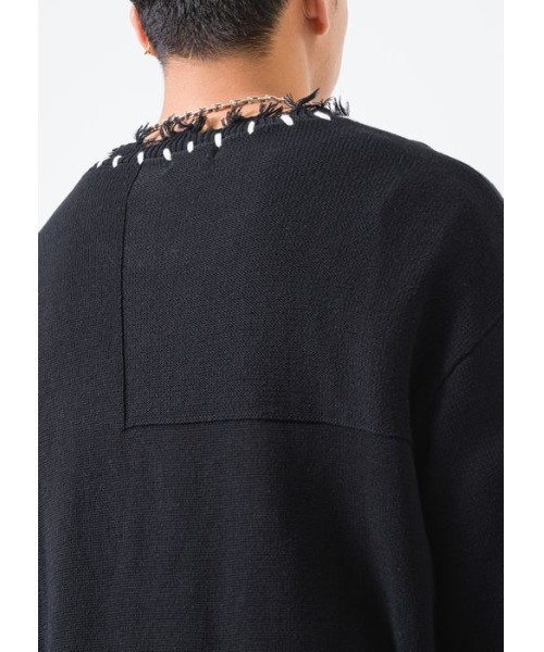 REGIEVO（レジエボ）の「RE730 レースアップが可愛い古着テイストの春ニットセーター（ニット/セーター・メンズ・ブラック/オフホワイト・MEDIUM/LARGE/X-LARGE）」の17枚目の写真