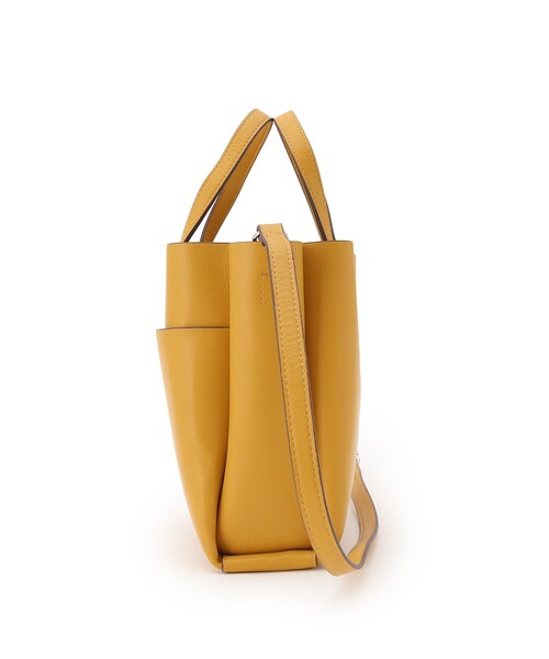 SHOO・LA・RUE（シューラルー）の「◆【取り外し可能なショルダーベルト付き】ふわっと軽い スクエア トートバッグ（トートバッグ・レディース・イエロー/グレー/アイボリー系4/ブラック・00）」の7枚目の写真