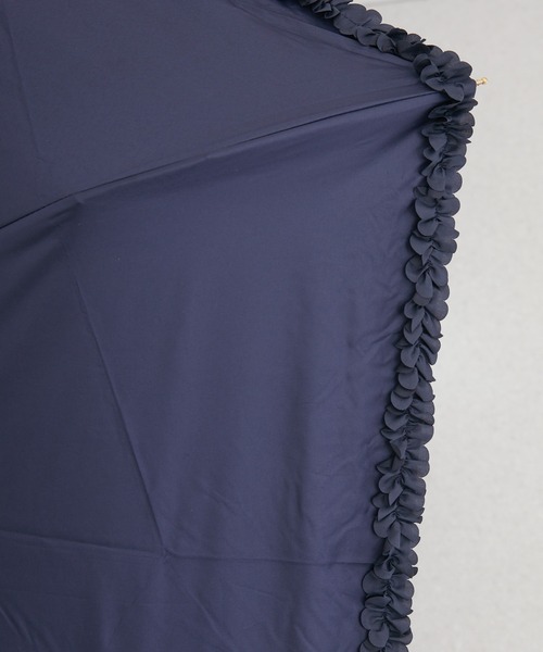 nifty colors（ニフティーカラーズ）の「【KATHARINE ROSS】nifty colors 最強の完全遮光 晴雨兼用 ヒートカットフリルPU折りたたみ日傘 WEB限定（折りたたみ傘・レディース・ブラック/ネイビー/ベージュ/アイボリー・MEDIUM）」の13枚目の写真