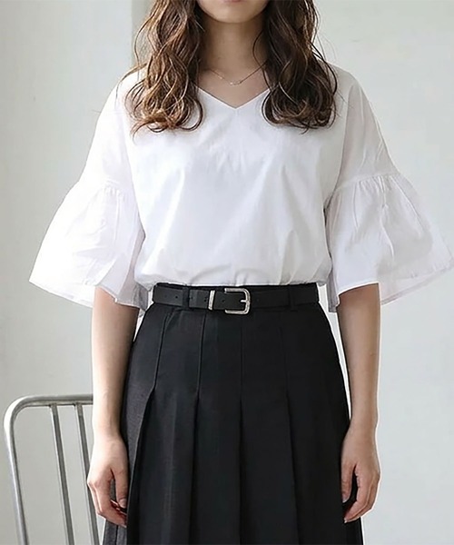 NinaetLina（ニナエリナ）の「フレアスリーブ半袖カットソー（Tシャツ/カットソー・レディース・ブラック/ホワイト/モカ/オレンジ/グリーン・L/M）」の2枚目の写真