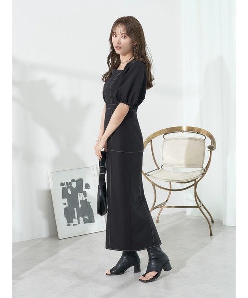 earth music&ecology(アースミュージックアンドエコロジー)の「配色ステッチパフスリーブワンピース(ワンピース・レディース・ブラック/サックスブルー/モカ・S/M)」の6枚目の写真