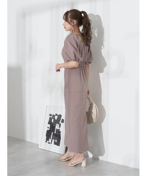 earth music&ecology(アースミュージックアンドエコロジー)の「配色ステッチパフスリーブワンピース(ワンピース・レディース・ブラック/サックスブルー/モカ・S/M)」の14枚目の写真