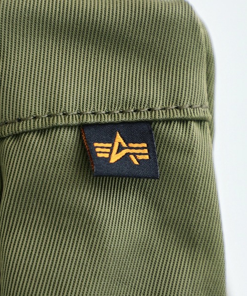Alpha Industries（アルファインダストリーズ）の「ラウンドショルダーバッグ（ショルダーバッグ・メンズ・オリーブ/ブラック・FREE）」の17枚目の写真