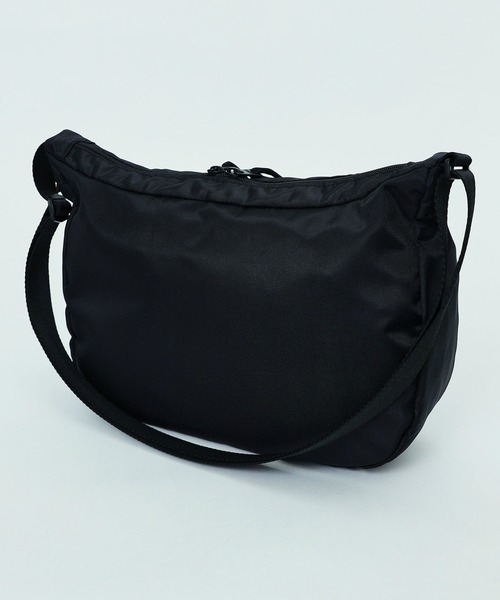 Alpha Industries（アルファインダストリーズ）の「ラウンドショルダーバッグ（ショルダーバッグ・メンズ・オリーブ/ブラック・FREE）」の7枚目の写真