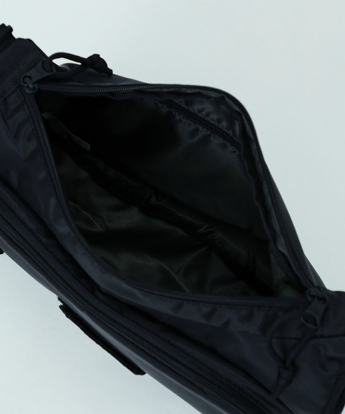 Alpha Industries（アルファインダストリーズ）の「ラウンドショルダーバッグ（ショルダーバッグ・メンズ・オリーブ/ブラック・FREE）」の8枚目の写真