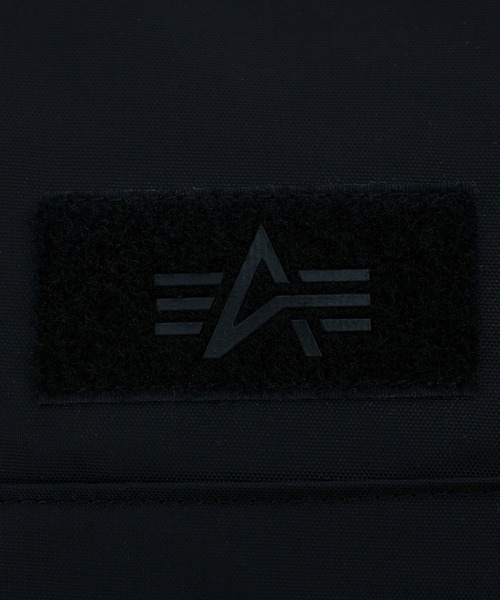 Alpha Industries（アルファインダストリーズ）の「ラウンドショルダーバッグ（ショルダーバッグ・メンズ・オリーブ/ブラック・FREE）」の11枚目の写真