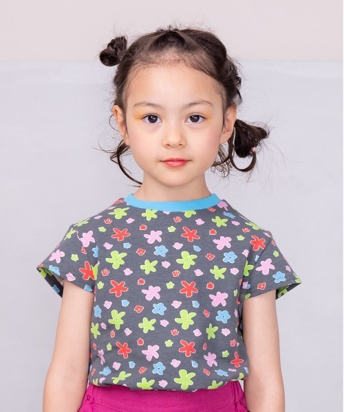 CALMIA（カルミア）の「ソウガラハンソデTシャツ(80～150cm)（Tシャツ/カットソー・キッズ・ラベンダー/チャコール/レッド/オフホワイト・80/90/95/100/110/120/130/140/150）」の3枚目の写真