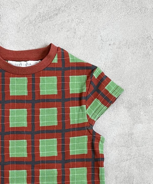 CALMIA（カルミア）の「ソウガラハンソデTシャツ(80～150cm)（Tシャツ/カットソー・キッズ・ラベンダー/チャコール/レッド/オフホワイト・80/90/95/100/110/120/130/140/150）」の16枚目の写真