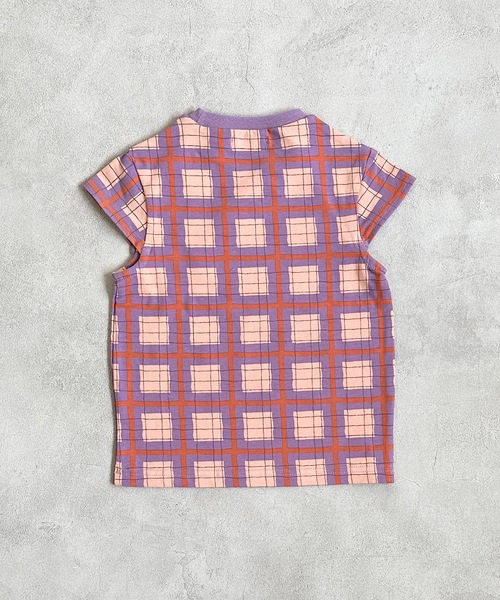 CALMIA（カルミア）の「ソウガラハンソデTシャツ(80～150cm)（Tシャツ/カットソー・キッズ・ラベンダー/チャコール/レッド/オフホワイト・80/90/95/100/110/120/130/140/150）」の19枚目の写真