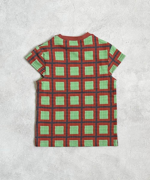 CALMIA（カルミア）の「ソウガラハンソデTシャツ(80～150cm)（Tシャツ/カットソー・キッズ・ラベンダー/チャコール/レッド/オフホワイト・80/90/95/100/110/120/130/140/150）」の14枚目の写真