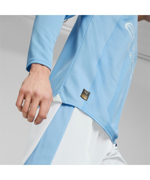 PUMA(プーマ)の「PUMA プーマ メンズ マンチェスター シティFC 2023-24 ホーム レプリカ ユニフォーム 長袖(Tシャツ/カットソー・メンズ・ブルー・LARGE/MEDIUM/X-SMALL/SMALL/X-LARGE)」の4枚目の写真