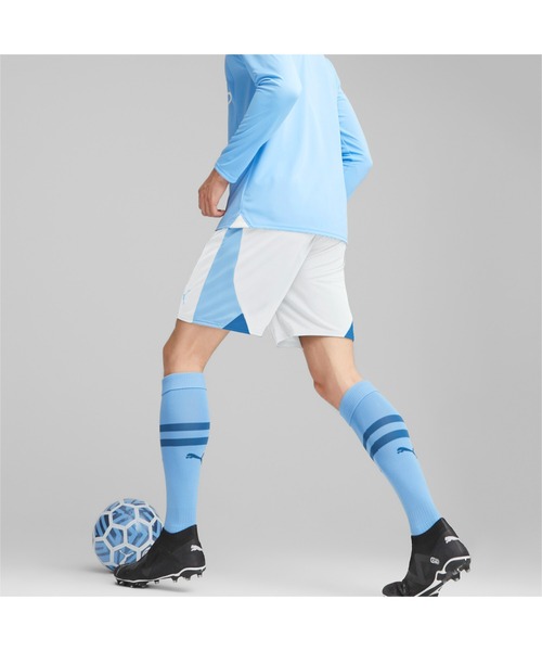 PUMA(プーマ)の「PUMA プーマ メンズ マンチェスター シティFC 2023-24 ホーム レプリカ ユニフォーム 長袖(Tシャツ/カットソー・メンズ・ブルー・LARGE/MEDIUM/X-SMALL/SMALL/X-LARGE)」の2枚目の写真