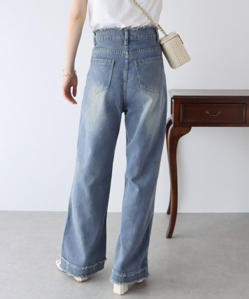 BLUEEAST(ブルーイースト)の「フリンジデニムパンツ(デニムパンツ・レディース・ブルー・SMALL/MEDIUM/LARGE)」の2枚目の写真