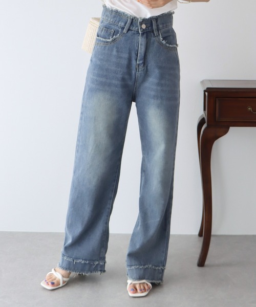 BLUEEAST(ブルーイースト)の「フリンジデニムパンツ(デニムパンツ・レディース・ブルー・SMALL/MEDIUM/LARGE)」の4枚目の写真