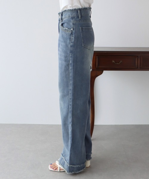 BLUEEAST(ブルーイースト)の「フリンジデニムパンツ(デニムパンツ・レディース・ブルー・SMALL/MEDIUM/LARGE)」の15枚目の写真
