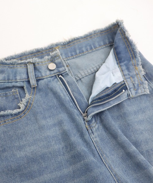 BLUEEAST(ブルーイースト)の「フリンジデニムパンツ(デニムパンツ・レディース・ブルー・SMALL/MEDIUM/LARGE)」の21枚目の写真
