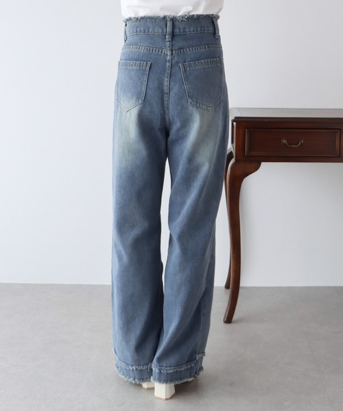 BLUEEAST(ブルーイースト)の「フリンジデニムパンツ(デニムパンツ・レディース・ブルー・SMALL/MEDIUM/LARGE)」の16枚目の写真