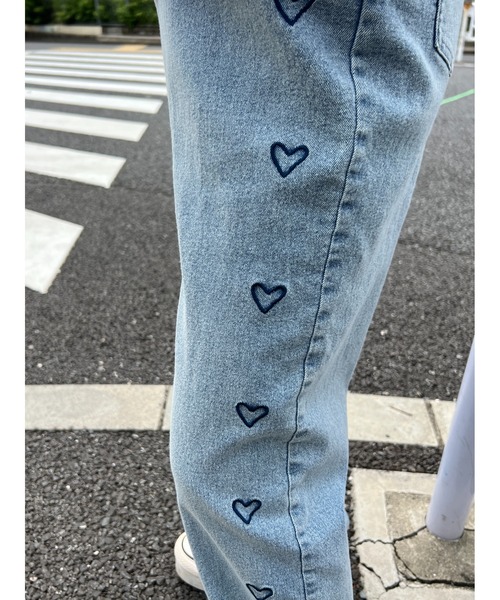 WC(ダブル シー)の「モチーフラインデニムパンツ(デニムパンツ・レディース・その他1/その他2・FREE)」の10枚目の写真
