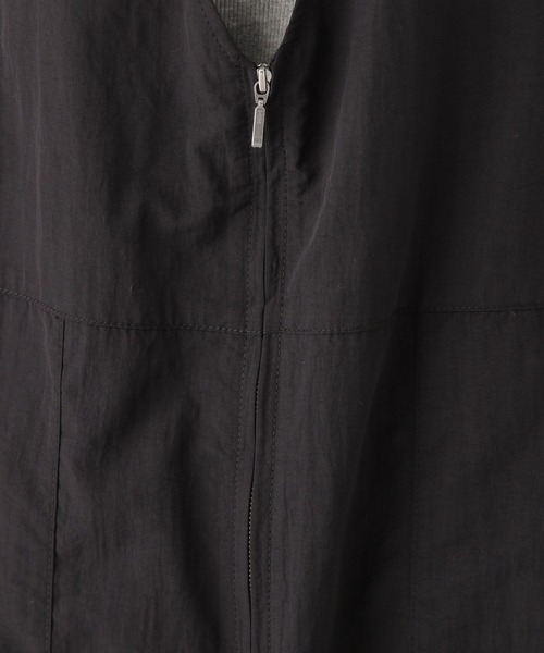 LEPSIM（レプシィム）の「ナイロンスポーティジャンスカ　964252（ジャンパースカート・レディース・ブラック/アイボリー/グレー/ベージュ/ネイビー・FREE）」の20枚目の写真