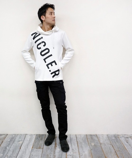 WEB限定商品】ダンボールロゴプルオーバーパーカー（パーカー