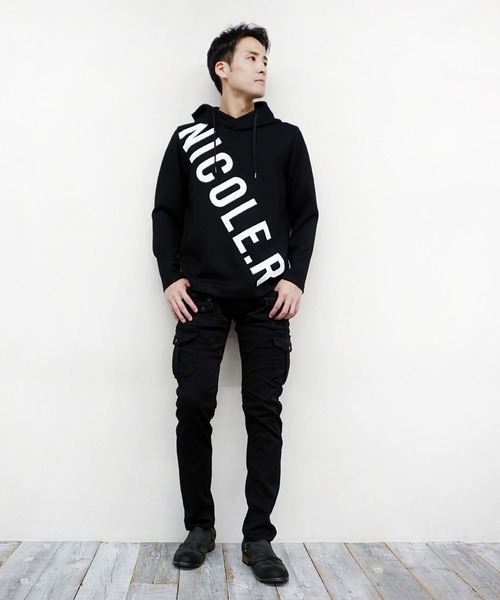 WEB限定商品】ダンボールロゴプルオーバーパーカー（パーカー