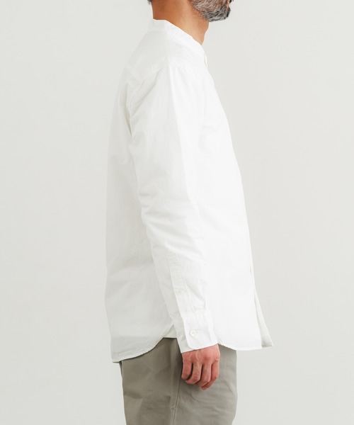 オローネ タンディTANDEY 綿麻半袖シャツ/ホワイトブラウス スタンドカラー quadro（クオドロ）の「綿麻ダンプ近江晒スタンドシャツ（シャツ