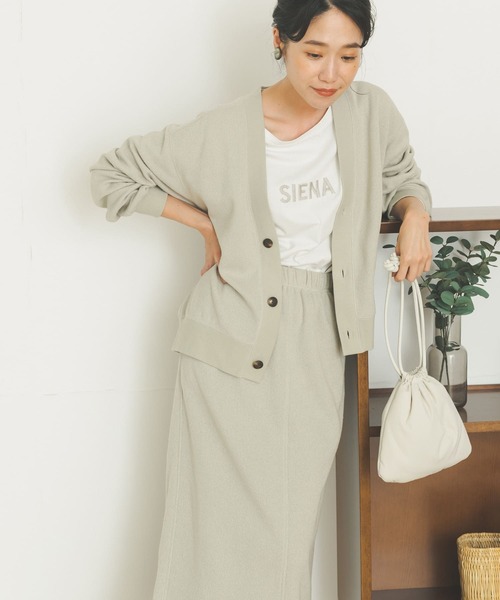 URBAN RESEARCH DOORS（アーバンリサーチドアーズ）の「『セットアップ対応』ブークレカットカーディガン（カーディガン/ボレロ・レディース・ライトベージュ/チャコールグレー・MEDIUM）」の8枚目の写真