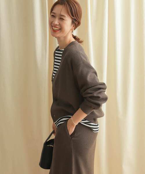 URBAN RESEARCH DOORS（アーバンリサーチドアーズ）の「『セットアップ対応』ブークレカットカーディガン（カーディガン/ボレロ・レディース・ライトベージュ/チャコールグレー・MEDIUM）」の16枚目の写真