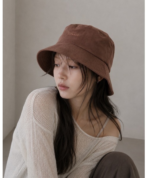 FRUIT OF THE LOOM(フルーツオブザルーム)の「【FRUIT OF THE LOOM】Lady’s BUCKET HAT(ハット・レディース・ブラック/ベージュ・FREE)」の1枚目の写真