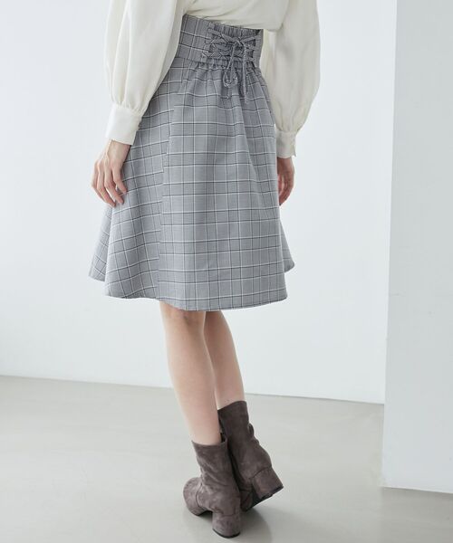 バックレースアップひざ丈スカート（スカート）｜MAJESTIC LEGON