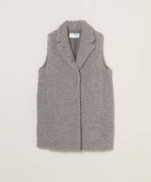 three dots（スリードッツ）の「プードルボア テイラードベスト