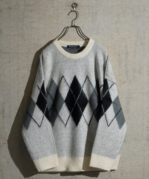 JOHN'S CLOSET(ジョンズクローゼット)の「【50】ダブルジャガード モヘアライク マルチパターン オーバーサイズ ニット(ニット/セーター・メンズ・ブラック系その他/ブラック系その他6/ホワイト系その他4/ホワイト系その他3/ブラック系その他2/ベージュ系その他2/ブラウン系その他2/ブラウン系その他5/マスタード/ベージュ/ブラック系その他3/ベージュ系その他3/ブラック系その他5/ベージュ系その他6/ホワイト系その他/ホワイト/チャコールグレー/ブラック/グレー系その他4/ワイン・LARGE/MEDIUM)」の3枚目の写真
