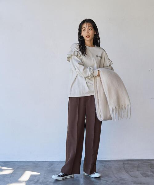 coen（コーエン）の「帯電防止機能付きボリュームストール（ストール/ショール・レディース・ベージュ/グレー/オフホワイト/イエロー・FREE）」の5枚目の写真