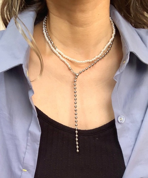 Q(キュー)の「ボール×パールマルチwayネックレス(ネックレス・レディース・シルバー・ONE SIZE)」の1枚目の写真