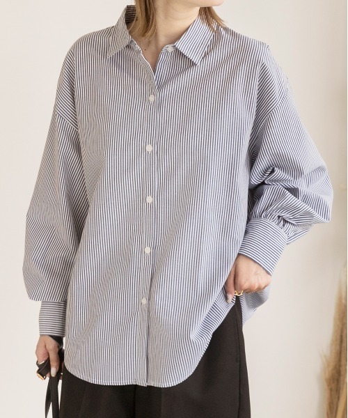 ad thie(アドティエ)の「ボリュームスリーブ オーバーサイズシャツ(シャツ/ブラウス・レディース・アイボリー/ネイビー×ホワイト/ブラウン/ブラック/ホワイト×イエロー・FREE)」の5枚目の写真