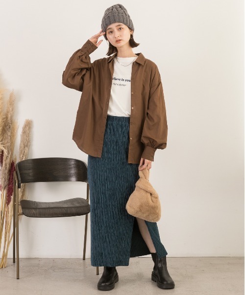 ad thie(アドティエ)の「ボリュームスリーブ オーバーサイズシャツ(シャツ/ブラウス・レディース・アイボリー/ネイビー×ホワイト/ブラウン/ブラック/ホワイト×イエロー・FREE)」の6枚目の写真