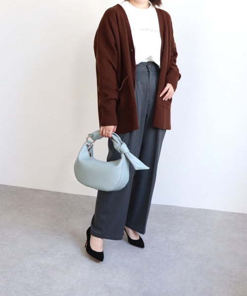 MIAN （ミアン）の「ツイストハンドル2wayショルダーバッグ（ショルダーバッグ・レディース・アイボリー/ブラウン/サックスブルー/ブラック・FREE）」の20枚目の写真