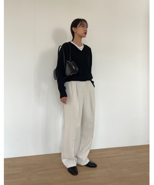 Didot.showroom（ディドット ショールーム）の「ウールブレンド ルーズ Vネック ニット（ニット/セーター・レディース・レッド/オートミール/パープル/グレー/ベビーピンク/ブラック/ラベンダー・FREE）」の11枚目の写真