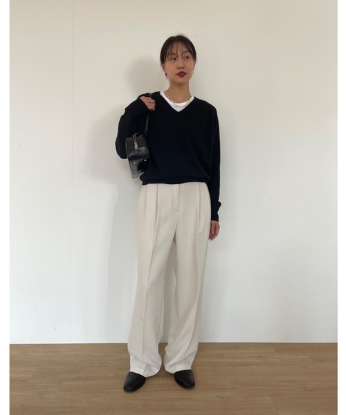 Didot.showroom（ディドット ショールーム）の「ウールブレンド ルーズ Vネック ニット（ニット/セーター・レディース・レッド/オートミール/パープル/グレー/ベビーピンク/ブラック/ラベンダー・FREE）」の8枚目の写真