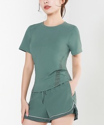 背中開き 背中見せ」に該当するトップス（グリーン・カーキ/緑色