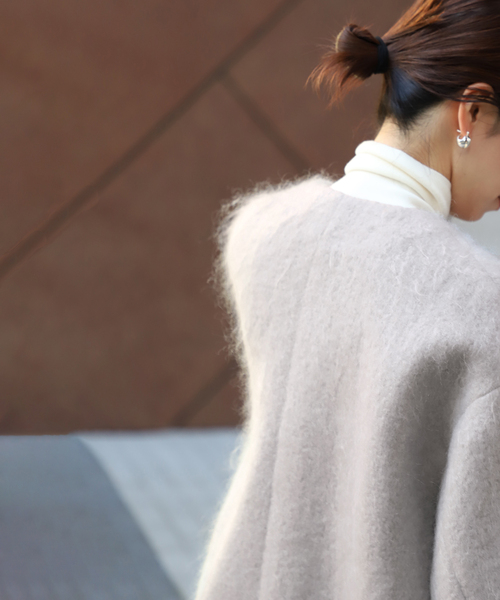 新品シャギークルーネックショートコートVERMEIL par ienaナチュラル VERMEIL par iena（ヴェルメイユパーイエナ）の「シャギークルーネック