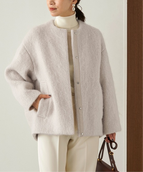 新品シャギークルーネックショートコートVERMEIL par ienaナチュラル VERMEIL par iena（ヴェルメイユパーイエナ）の「シャギークルーネック