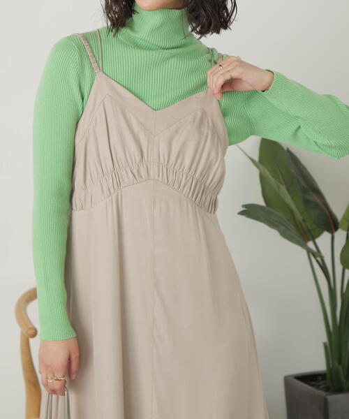 FREE'S MART（フリーズマート）の「◆ヴィンテージサテンバックリボンキャミワンピース（ワンピース・レディース・ブラック/ブルー/ベージュ・MEDIUM/SMALL）」の18枚目の写真