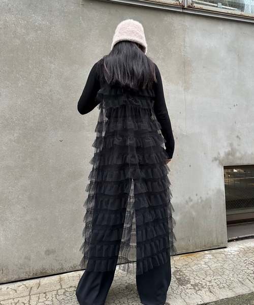 LIENCOEUR(リアンクール)の「チュールレイヤーロングビスチェ(タンクトップ・レディース・グレー/ブラック・FREE)」の19枚目の写真