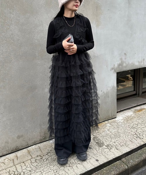 searoomlynn フリルビスチェ　ブラック　夏　レイヤード　タンクトップ searoomlynn フリルビスチェ ブラック 夏 レイヤード タンクトップ