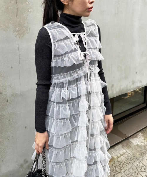 LIENCOEUR(リアンクール)の「チュールレイヤーロングビスチェ(タンクトップ・レディース・グレー/ブラック・FREE)」の9枚目の写真