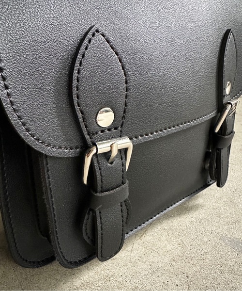 favori（ファヴォリ）の「EM:favori サッチェルショルダー（ショルダーバッグ・レディース・ブラウン/ブラック・FREE）」の4枚目の写真