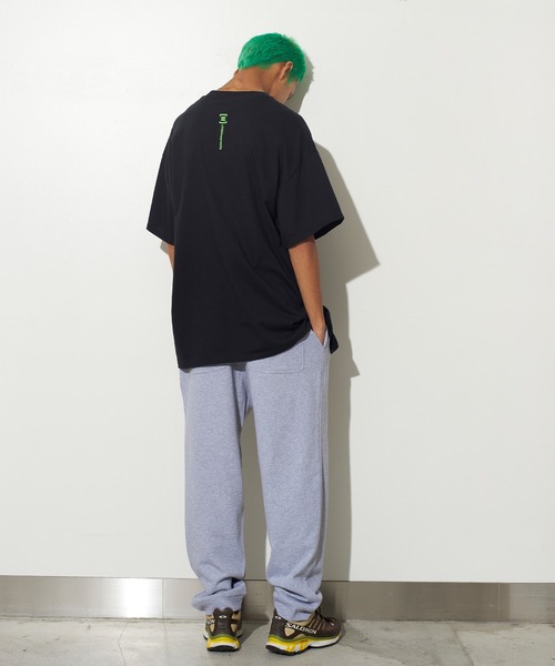 VIRGOwearworks（ヴァルゴウェアワークス）の「Parallel S/S（Tシャツ/カットソー・メンズ・ブラック×グリーン/ブラック×ホワイト/ホワイト×ブラック・MEDIUM/LARGE/XX-LARGE/X-LARGE）」の17枚目の写真