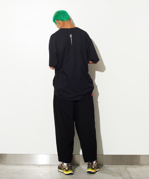 VIRGOwearworks（ヴァルゴウェアワークス）の「Parallel S/S（Tシャツ/カットソー・メンズ・ブラック×グリーン/ブラック×ホワイト/ホワイト×ブラック・MEDIUM/LARGE/XX-LARGE/X-LARGE）」の19枚目の写真