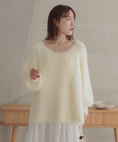 Petitle（プチレ）の「[ 低身長向けサイズ ] バックシャンシャギーボリュームニット（ニット/セーター・レディース・グレー/ブルー/オフホワイト・PM）」の7枚目の写真